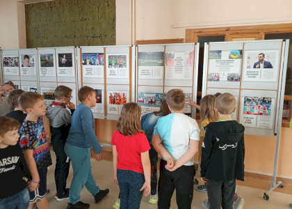 Krościenko nad Dunajcem: Wystawa pokazuje, że sport łączy